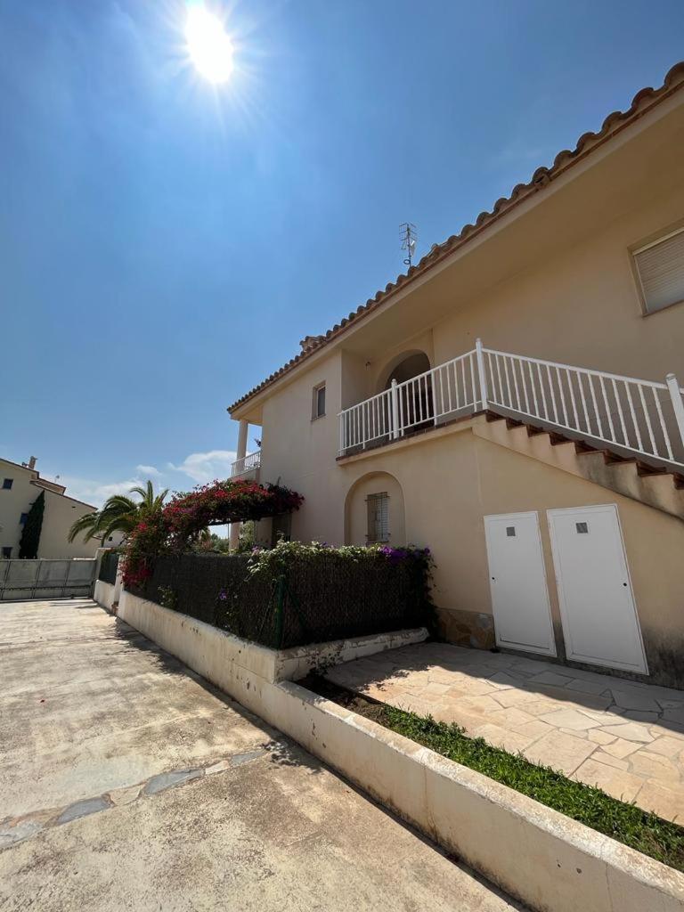 Ferienwohnung Fantastico Duplex Con Piscina -4 Personas- L'Ampolla Exterior foto